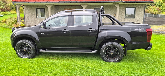 Isuzu D-max 10 of 23