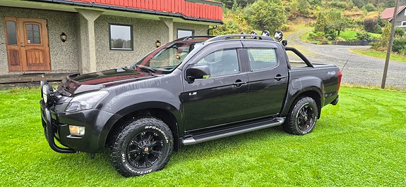 Isuzu D-max 11 of 23