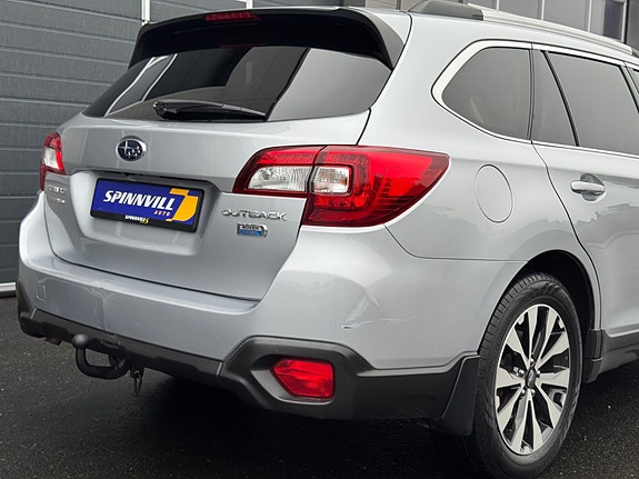 Subaru Outback 12 of 30