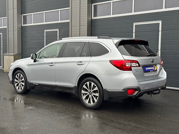 Subaru Outback 4 of 30