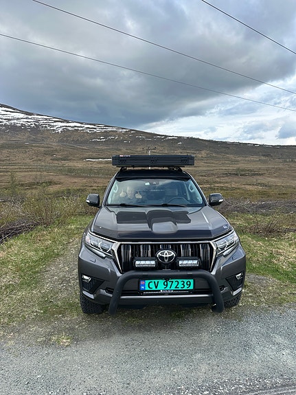 Toyota Land Cruiser 4 of 14