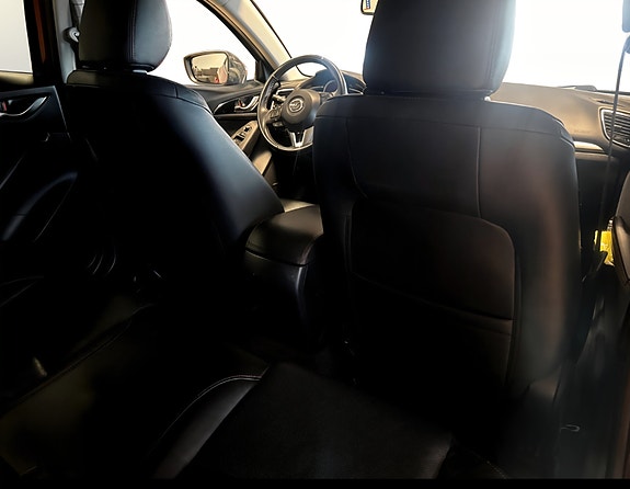 Mazda 3 8 of 19
