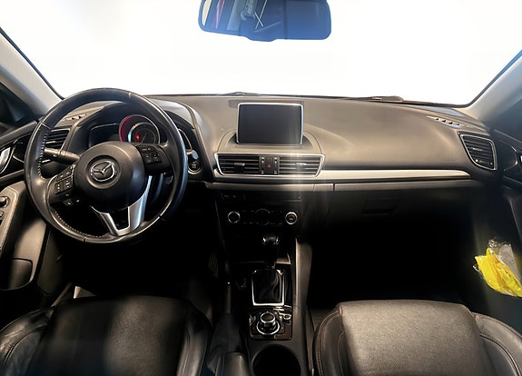 Mazda 3 10 of 19
