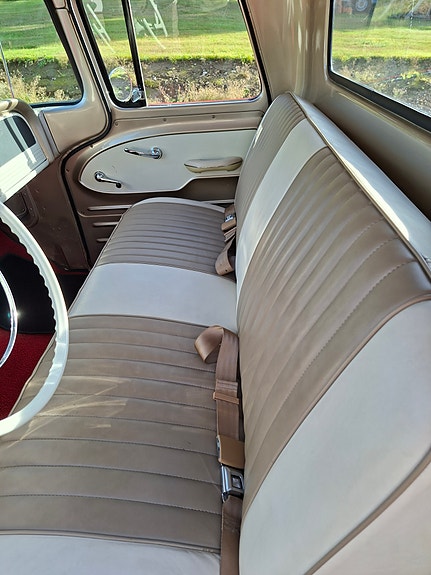 Chevrolet C10 5 of 10