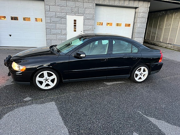 Volvo S60 7 of 21