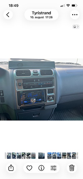 Toyota HiAce 11 of 17