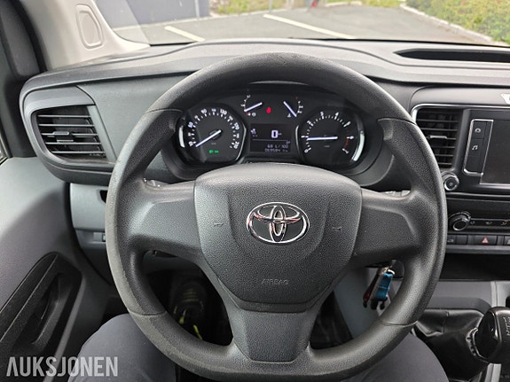 Toyota Proace 14 of 19