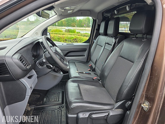 Toyota Proace 12 of 19