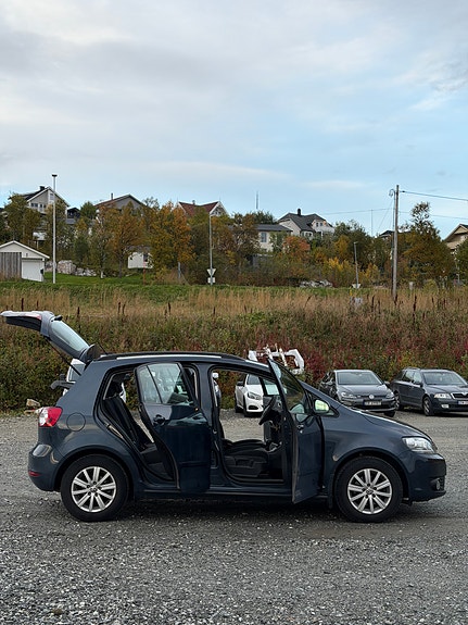 Volkswagen Golf Plus 11 of 30