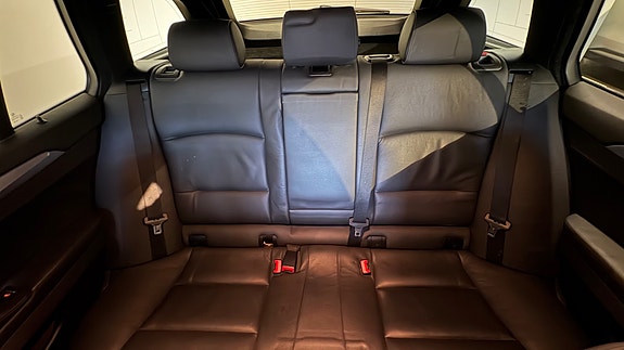 BMW 520d 24 of 30