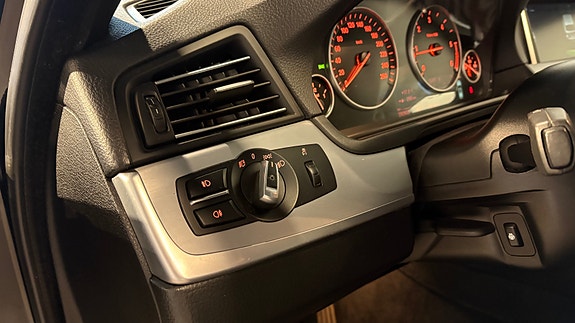 BMW 520d 7 of 30