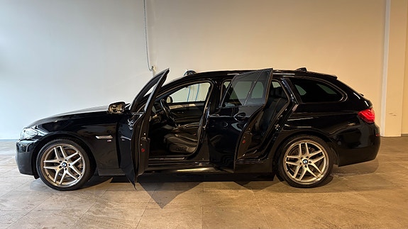BMW 520d 4 of 30