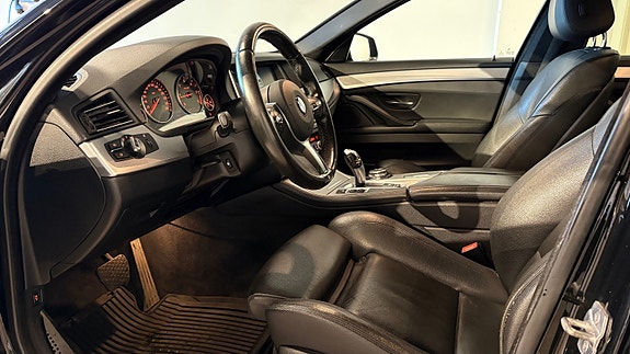 BMW 520d 9 of 30