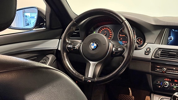 BMW 520d 14 of 30
