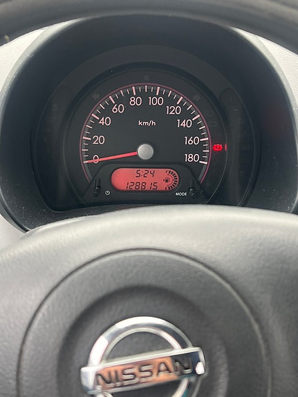 Nissan Pixo 9 of 9