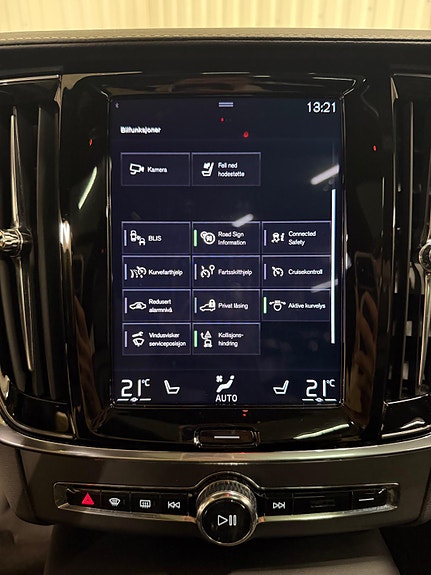Volvo V90 15 of 29