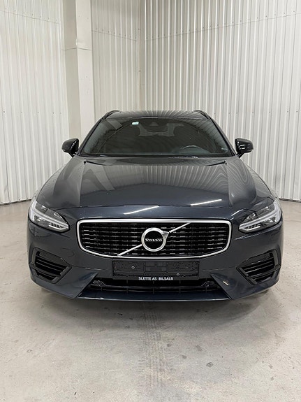 Volvo V90 2 of 29