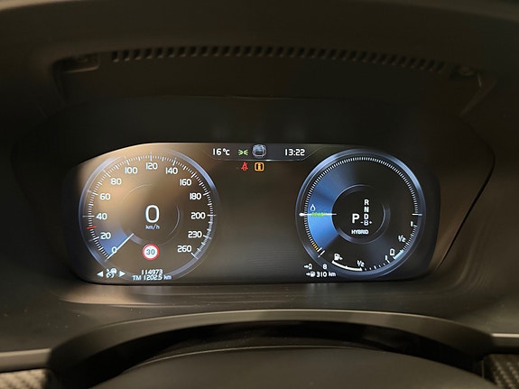 Volvo V90 21 of 29