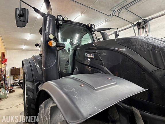 Valtra T234 27 of 30