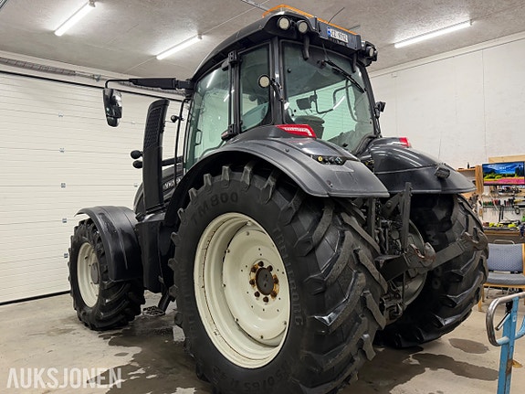 Valtra T234 7 of 30