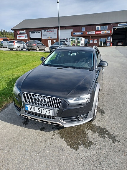 Audi A4 allroad 3 of 14