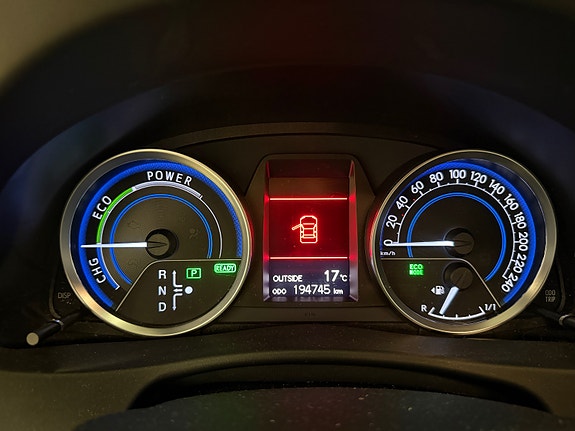 Toyota Auris 17 of 22