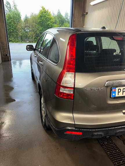 Honda CR-V 17 of 25