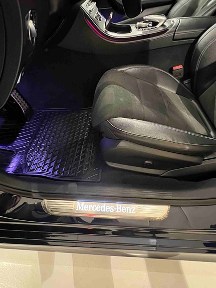 Mercedes-Benz E300 de 16 of 30