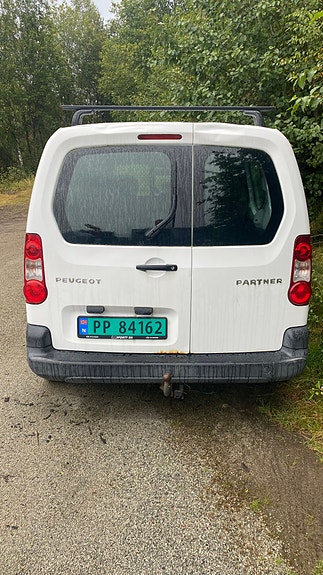 Peugeot Partner 2 of 16