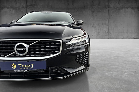 Volvo V60 6 of 30