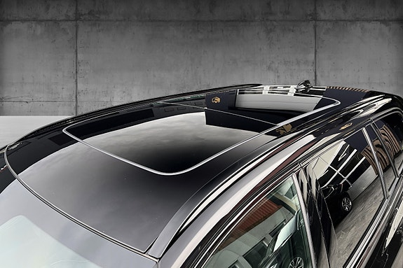 Volvo V60 14 of 30