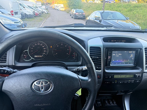 Toyota Land Cruiser 18 of 30