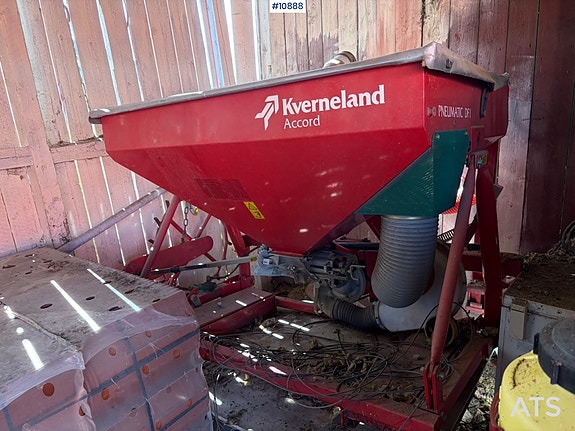 Kverneland Accord Pneumatic DF1 2 of 16