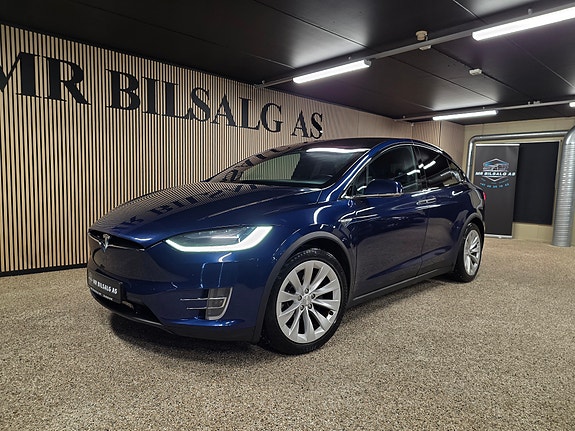 Tesla Model X 2 of 30