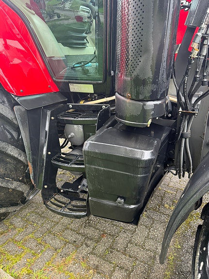 Massey Ferguson 7718 S 15 of 30