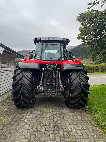 Massey Ferguson 7718 S 12 of 30