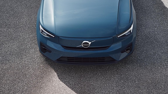Volvo XC40 11 of 22