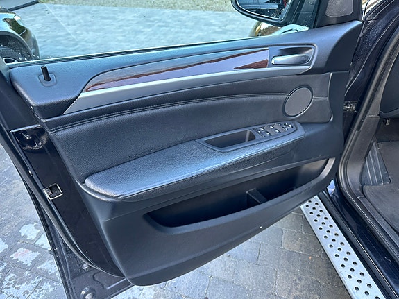 BMW X5 9 of 22
