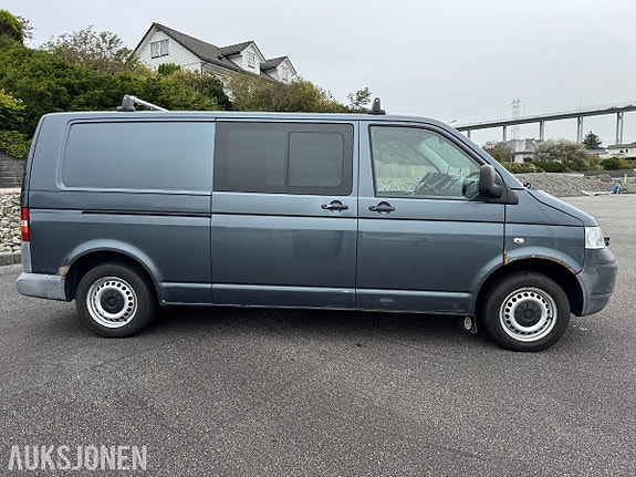 Volkswagen Transporter 4 of 30