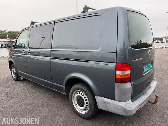 Volkswagen Transporter 7 of 30