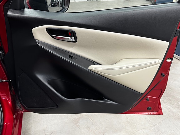 Mazda 2 10 of 30