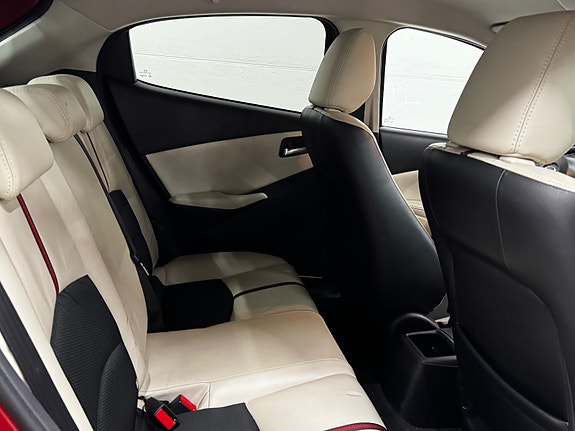 Mazda 2 19 of 30