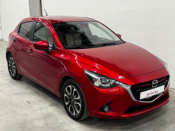 Mazda 2 6 of 30