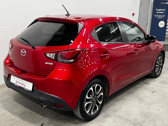 Mazda 2 21 of 30