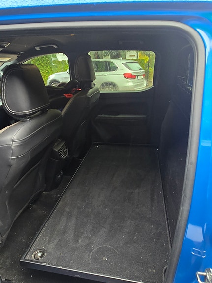 Volkswagen Amarok 6 of 11