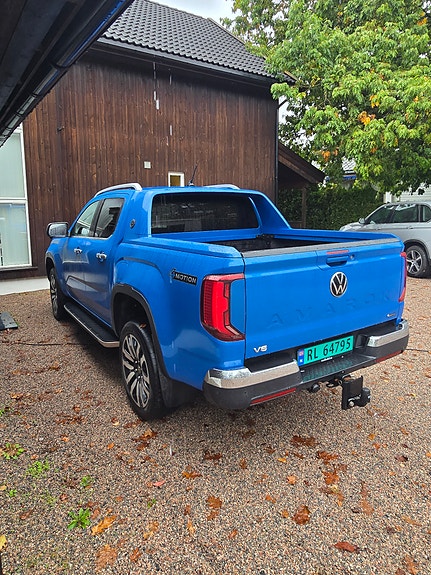 Volkswagen Amarok 4 of 11