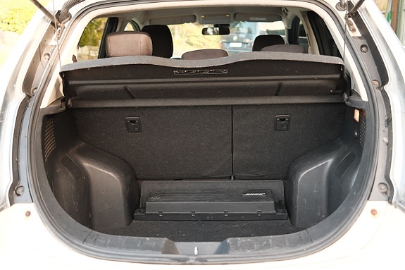 Nissan Leaf 16 of 30