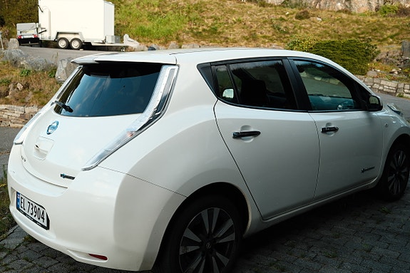 Nissan Leaf 3 of 30