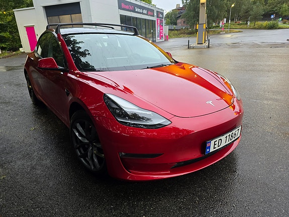 Tesla Model 3 5 of 15