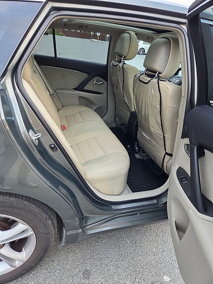 Toyota Avensis 10 of 14